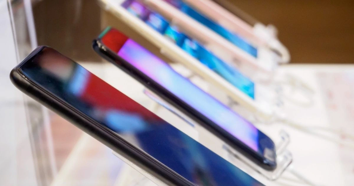 The Best Smartphones of 2025: Our Top 10 List